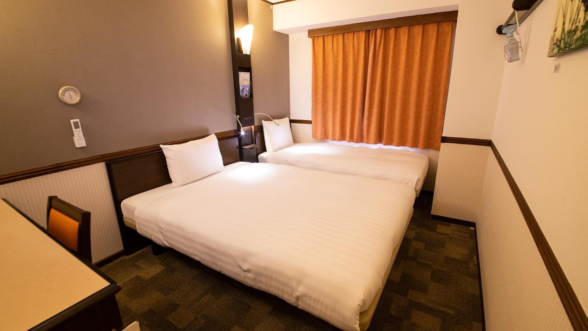 Toyoko Inn Shin-Osaka Higashi-Mikuni Ekimae Room photo